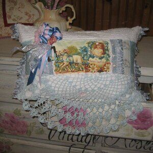 CHARMING CROCHET LACE AND CHENILLE PILLOW WITH SWEET EASTER PANEL!